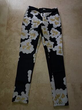 Cynthia Rowley Black Leggings with Cream Floral and Gold Detail
